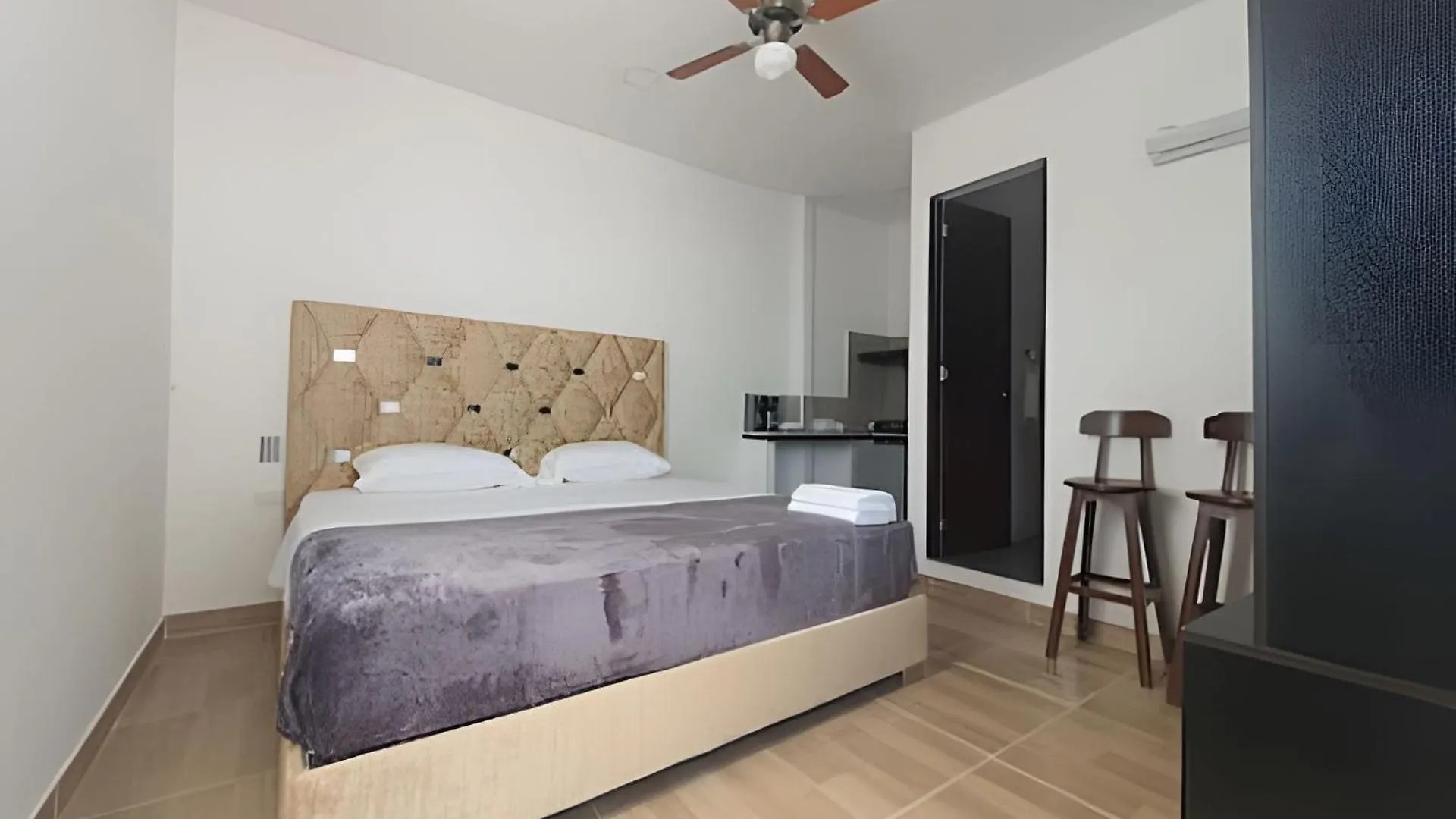 Apartahotel Baq Suite 44 Barranquilla  0*, Barranquilla (Atlantico)